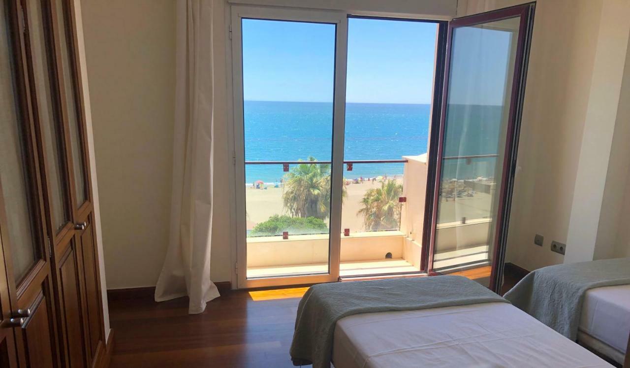 Atico-Duplex Primera Linea De Playa En El Centro De Estepona Extérieur photo
